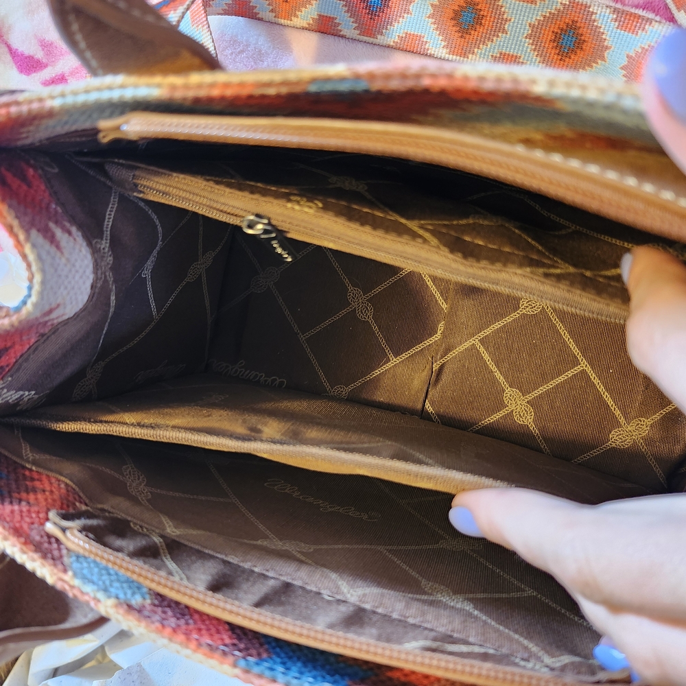 Wrangler Women's Tote Bag with Aztec Design - Brown and Blue - Picture 4 of 4